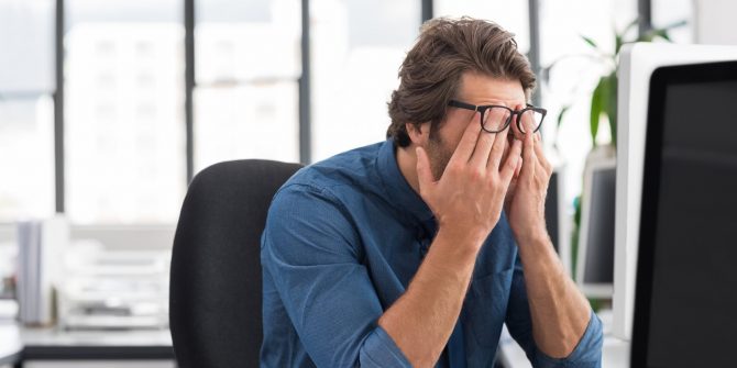 تاثیر استرس بر بینایی